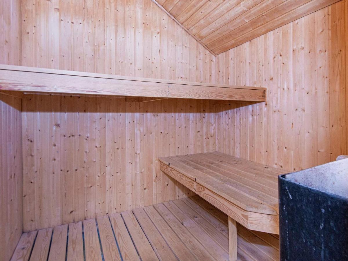 10 Person Holiday Home In Juelsminde Sonderby  Bagian luar foto