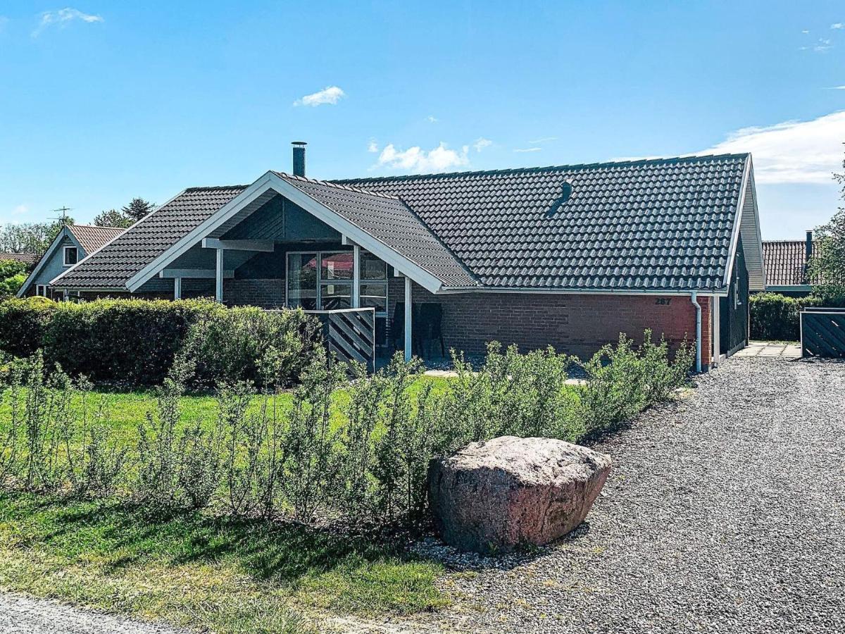 10 Person Holiday Home In Juelsminde Sonderby  Bagian luar foto
