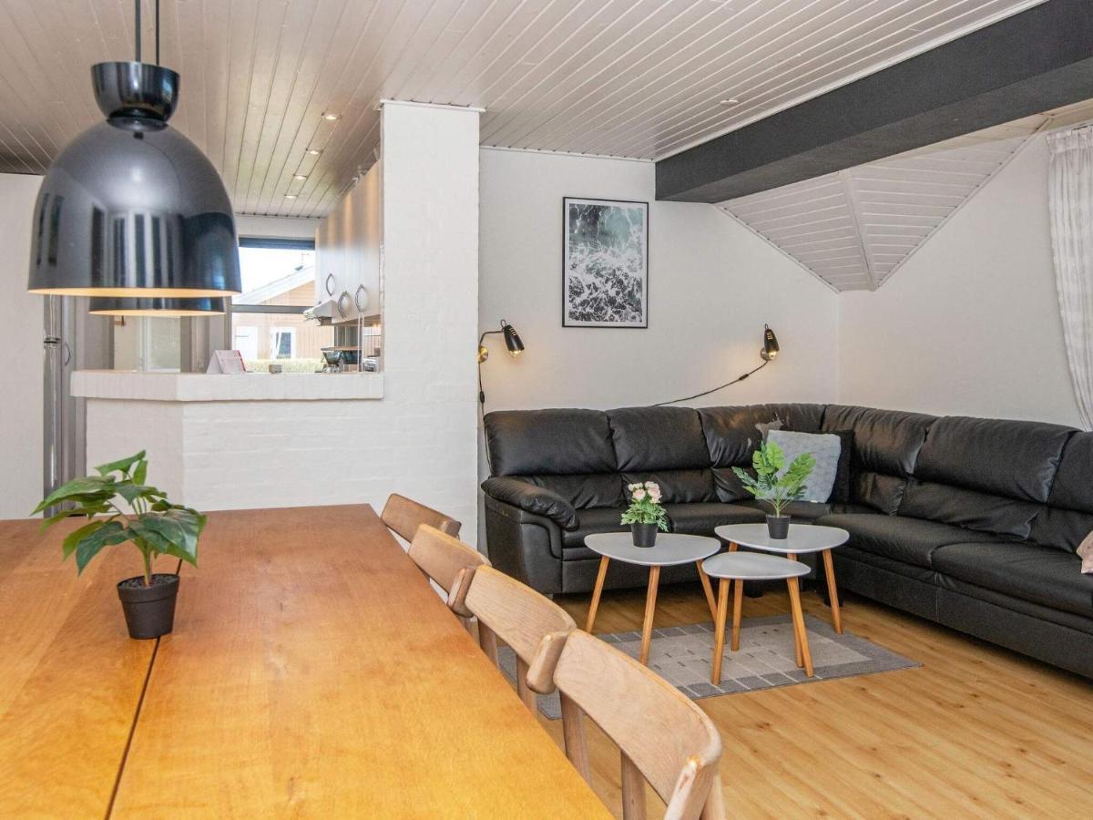 10 Person Holiday Home In Juelsminde Sonderby  Bagian luar foto
